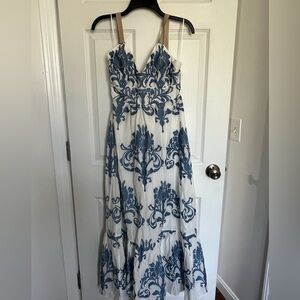 A Loves A Maxi dress